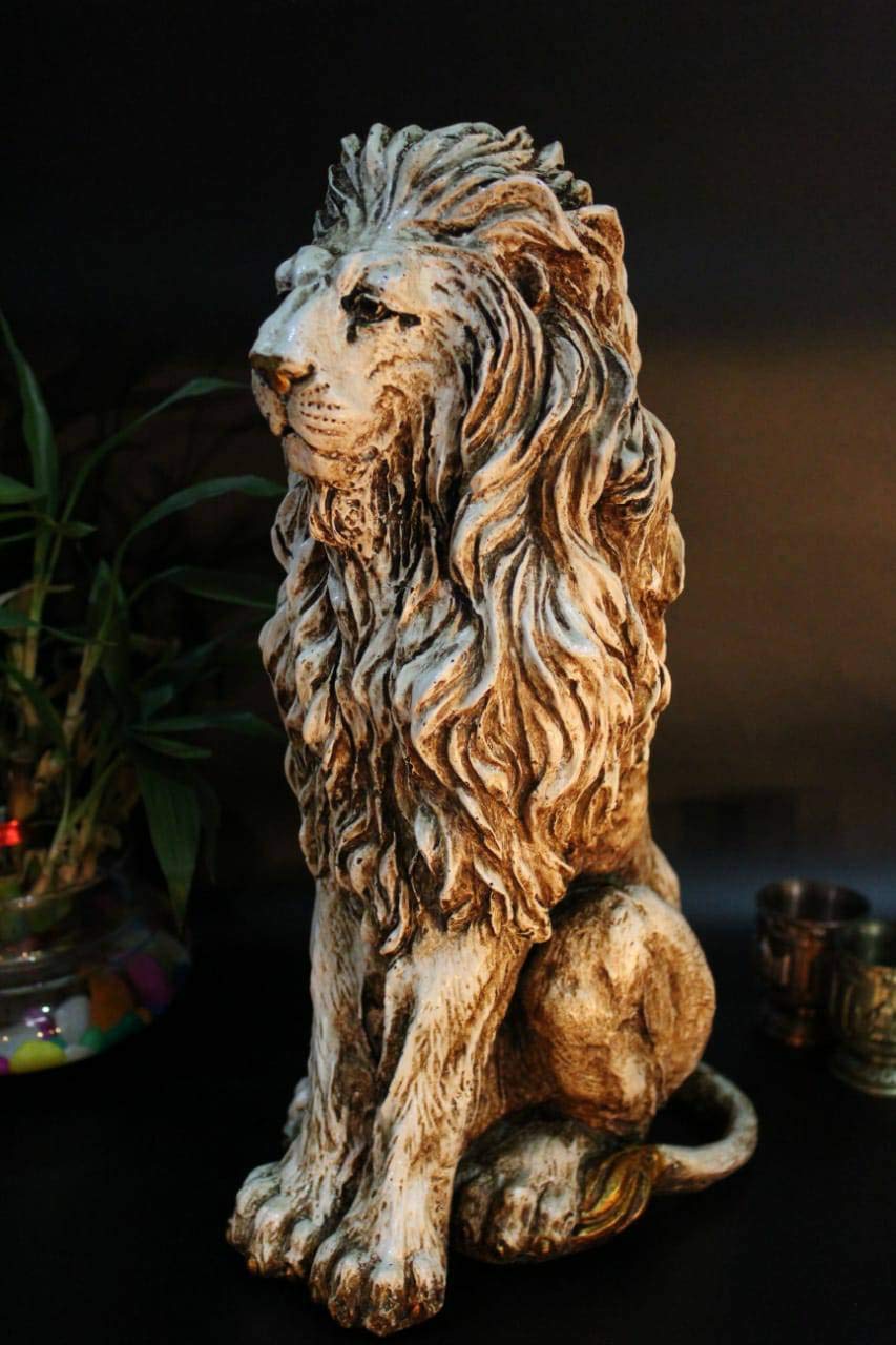 Sitting Lion Handcrafted Statue - shopgiftsworld